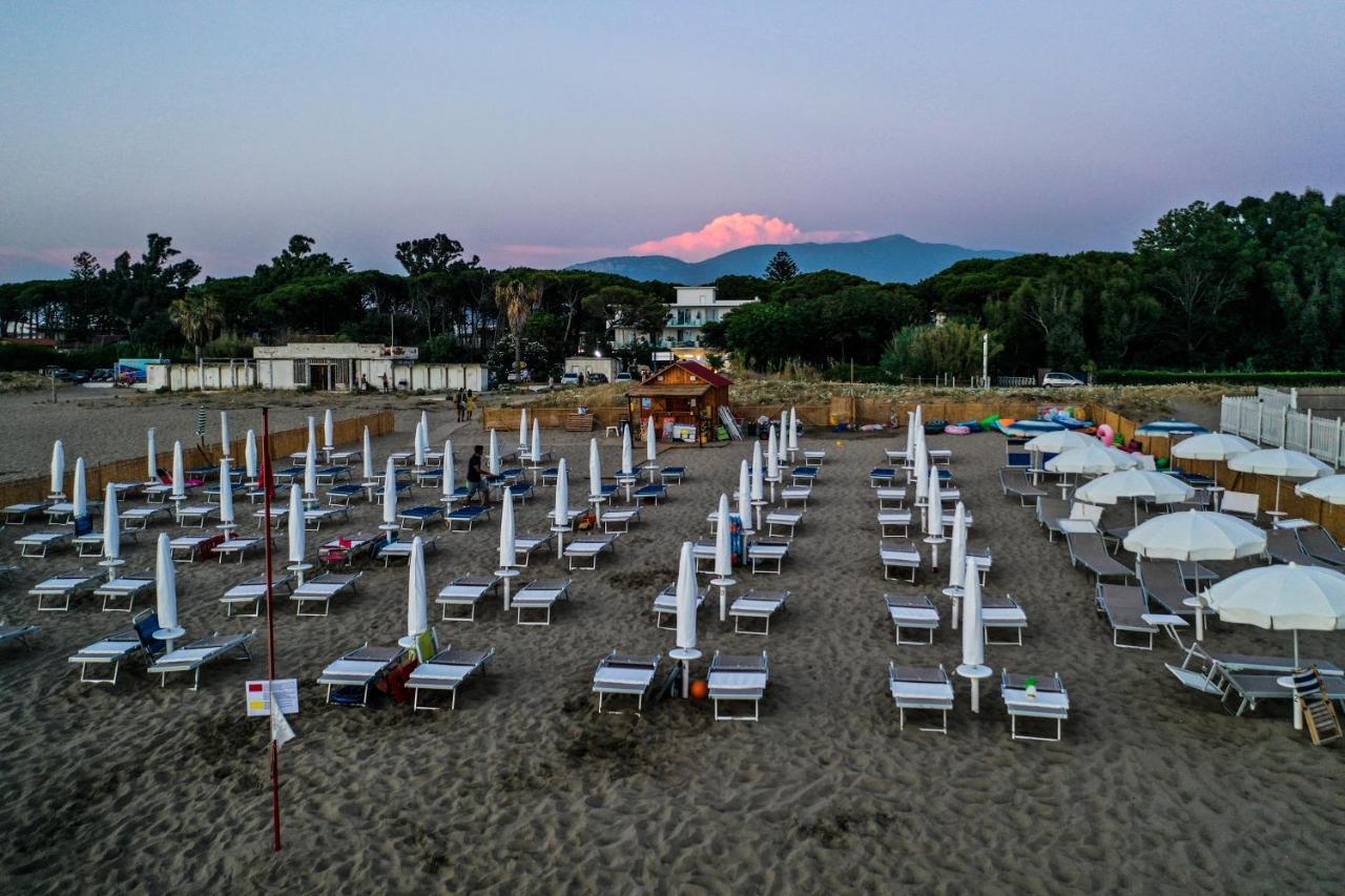 Hotel Artemide Mare Πέστουμ Εξωτερικό φωτογραφία