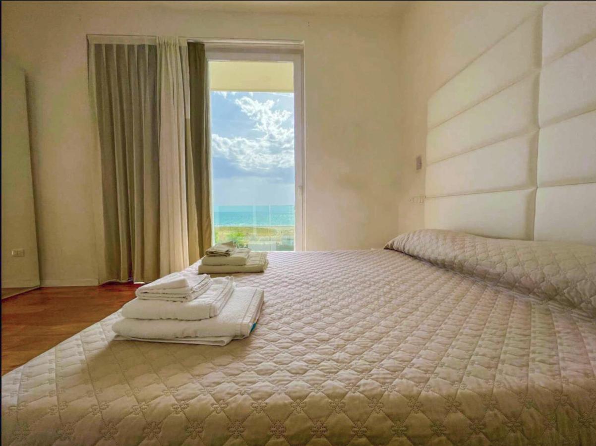 Hotel Artemide Mare Πέστουμ Εξωτερικό φωτογραφία