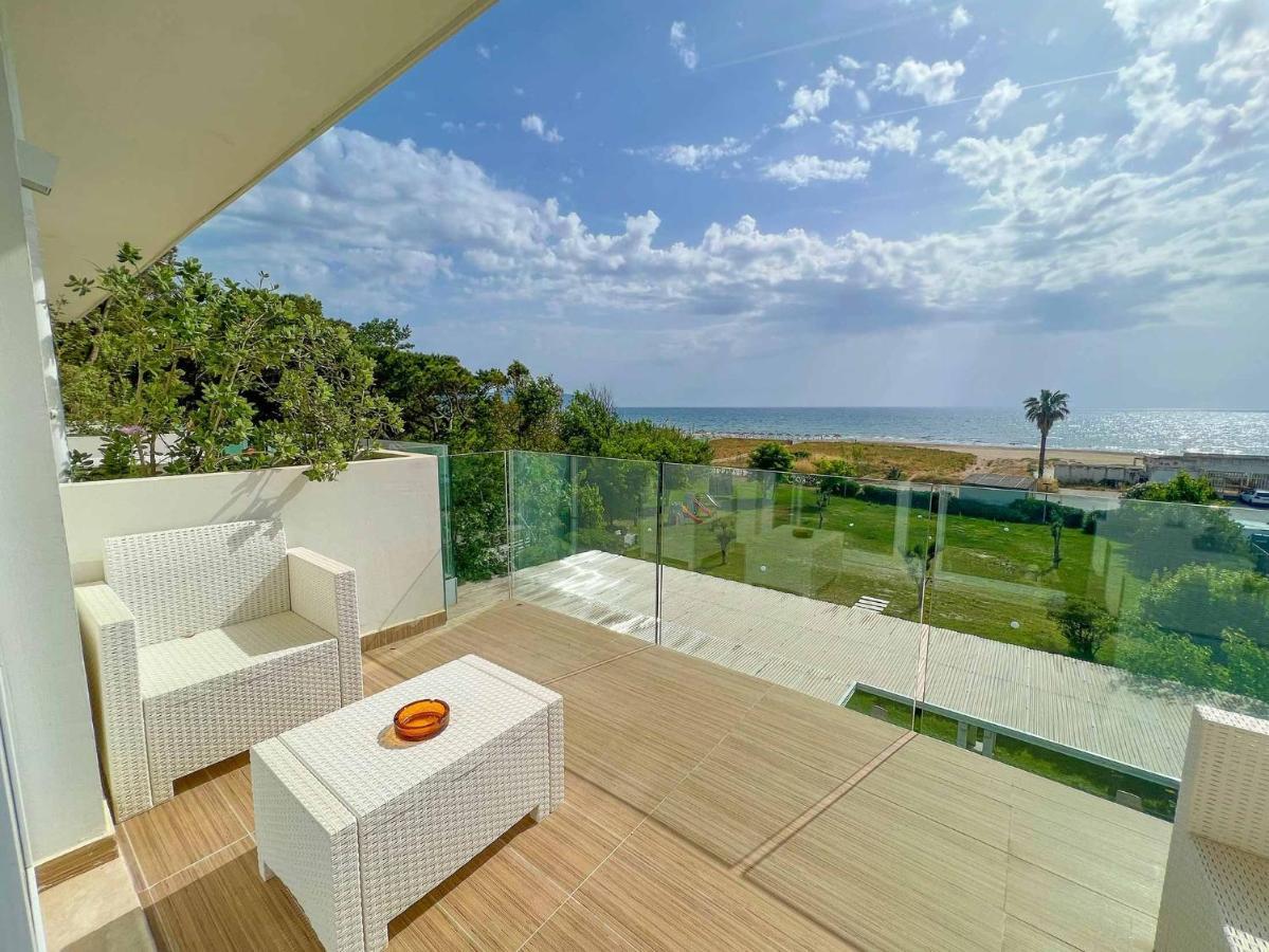 Hotel Artemide Mare Πέστουμ Εξωτερικό φωτογραφία