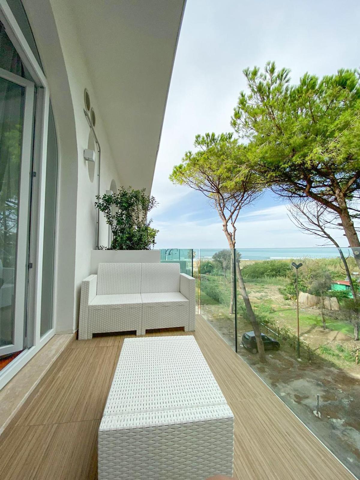 Hotel Artemide Mare Πέστουμ Εξωτερικό φωτογραφία