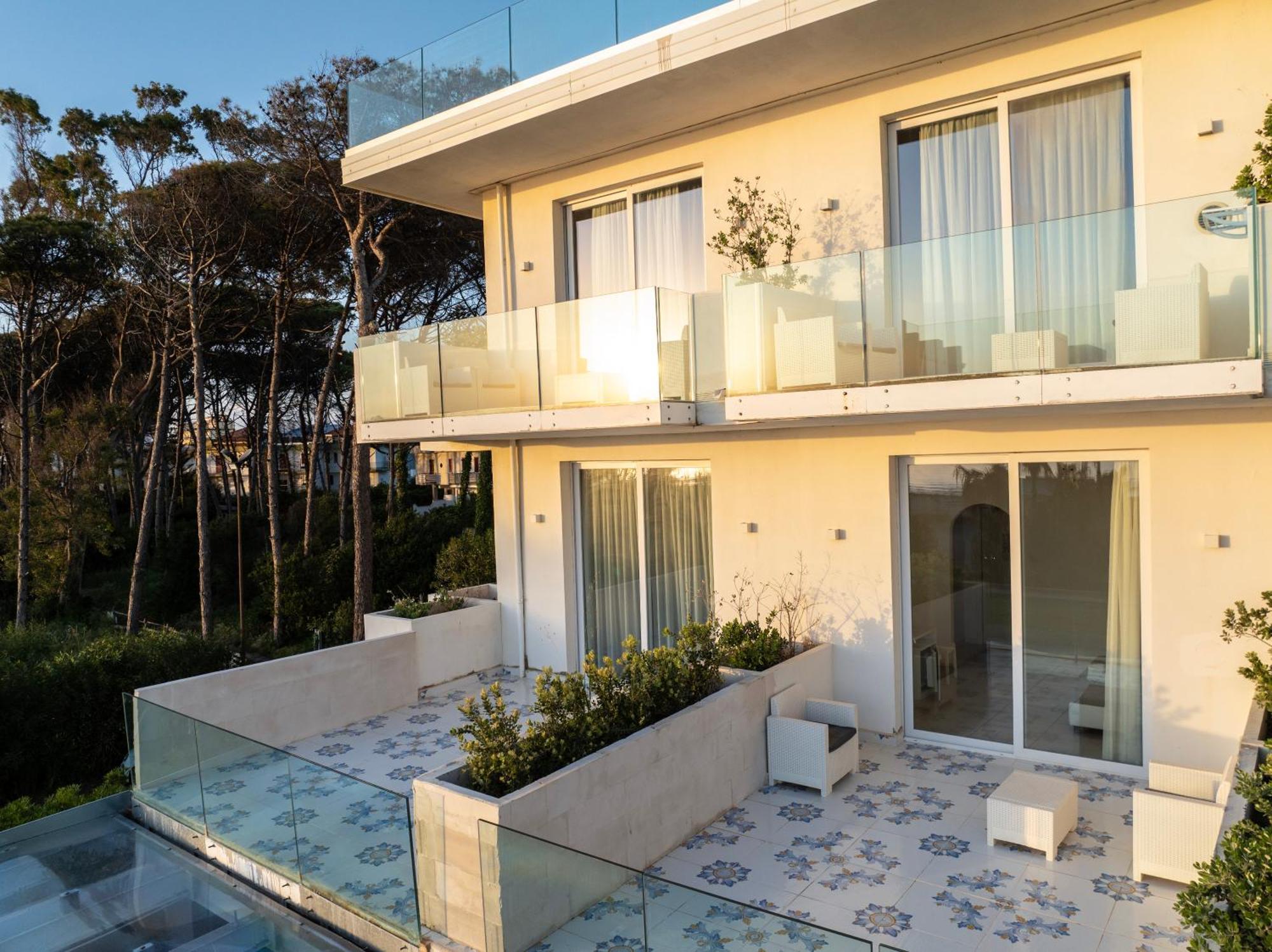 Hotel Artemide Mare Πέστουμ Εξωτερικό φωτογραφία