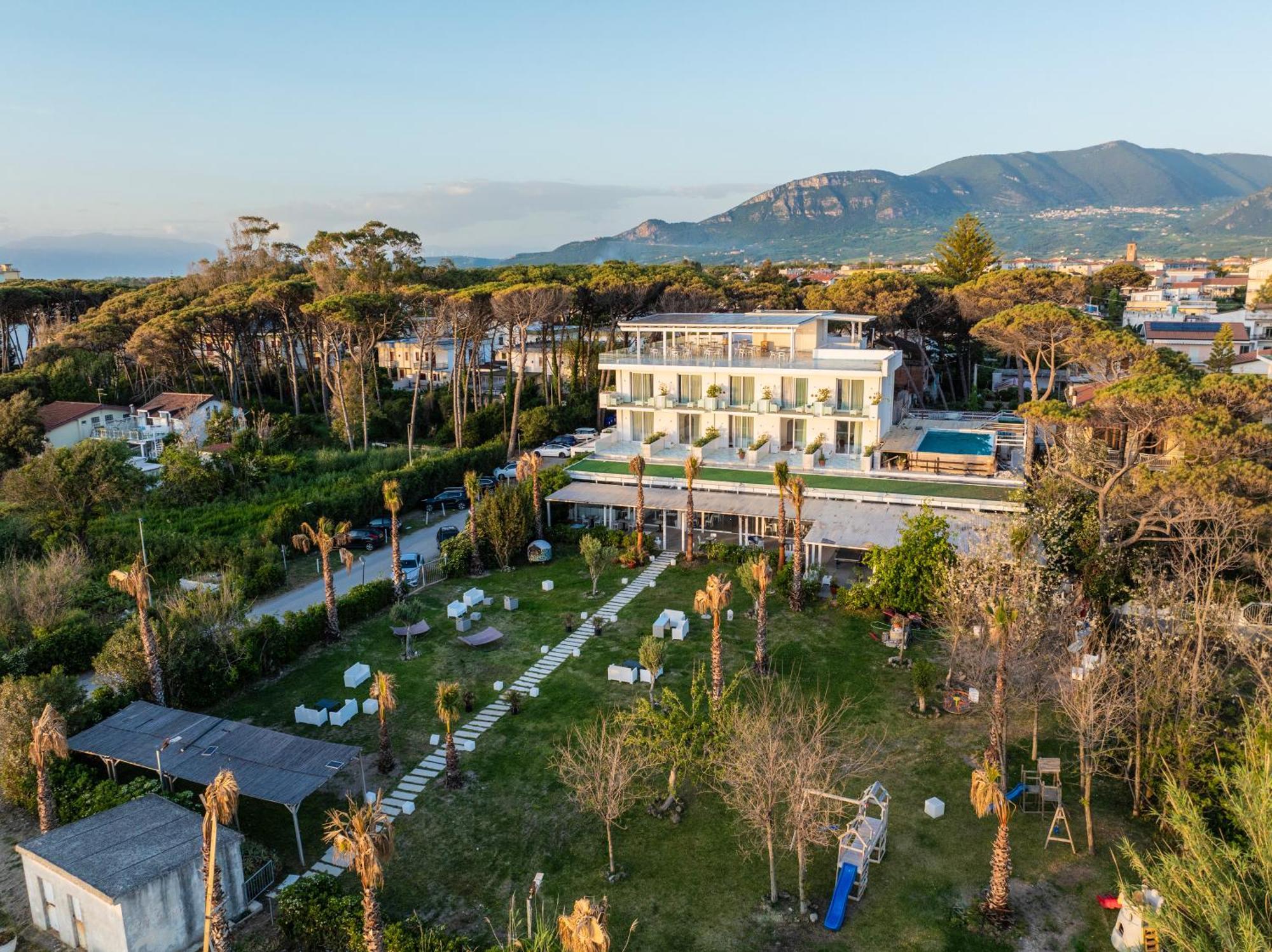 Hotel Artemide Mare Πέστουμ Εξωτερικό φωτογραφία